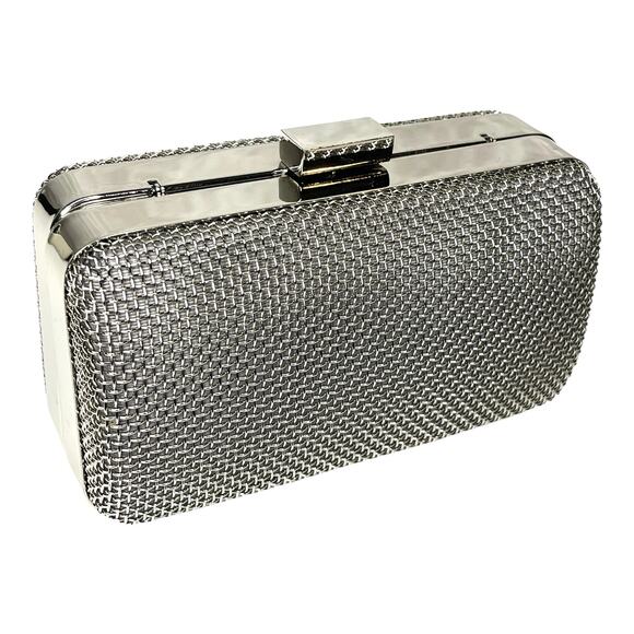 Bebe USA Metal Frame Fashion Clutch HANDBAG Purse Silver Shoulder Chain Strap - Picture 2 of 9